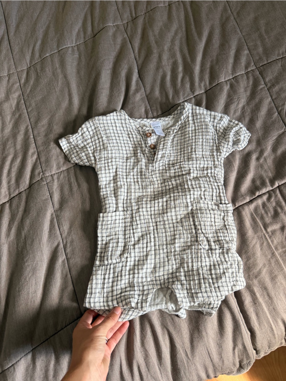 CARTERS ROMPER - Picture 2 of 9
